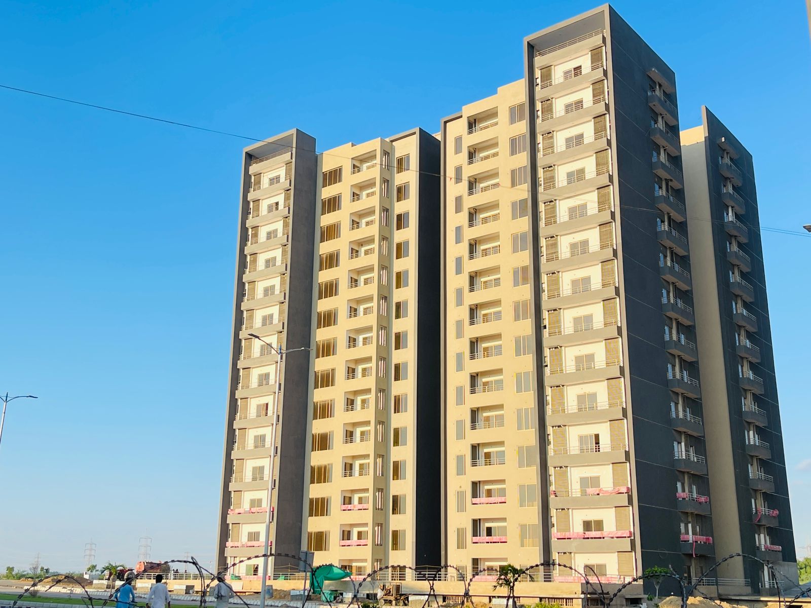 4-Bedroom Apartment – Askari 6
